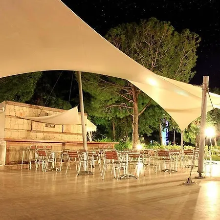 Vista Azur Hotel Otel